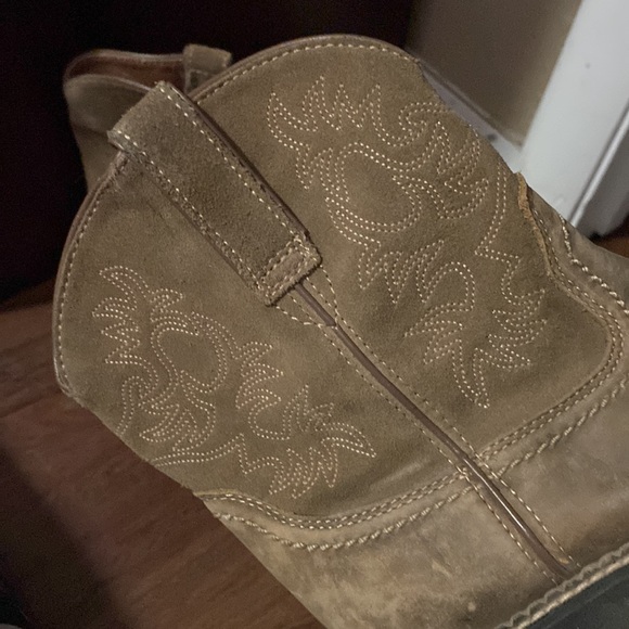 Ariat fat baby’s - Picture 2 of 5